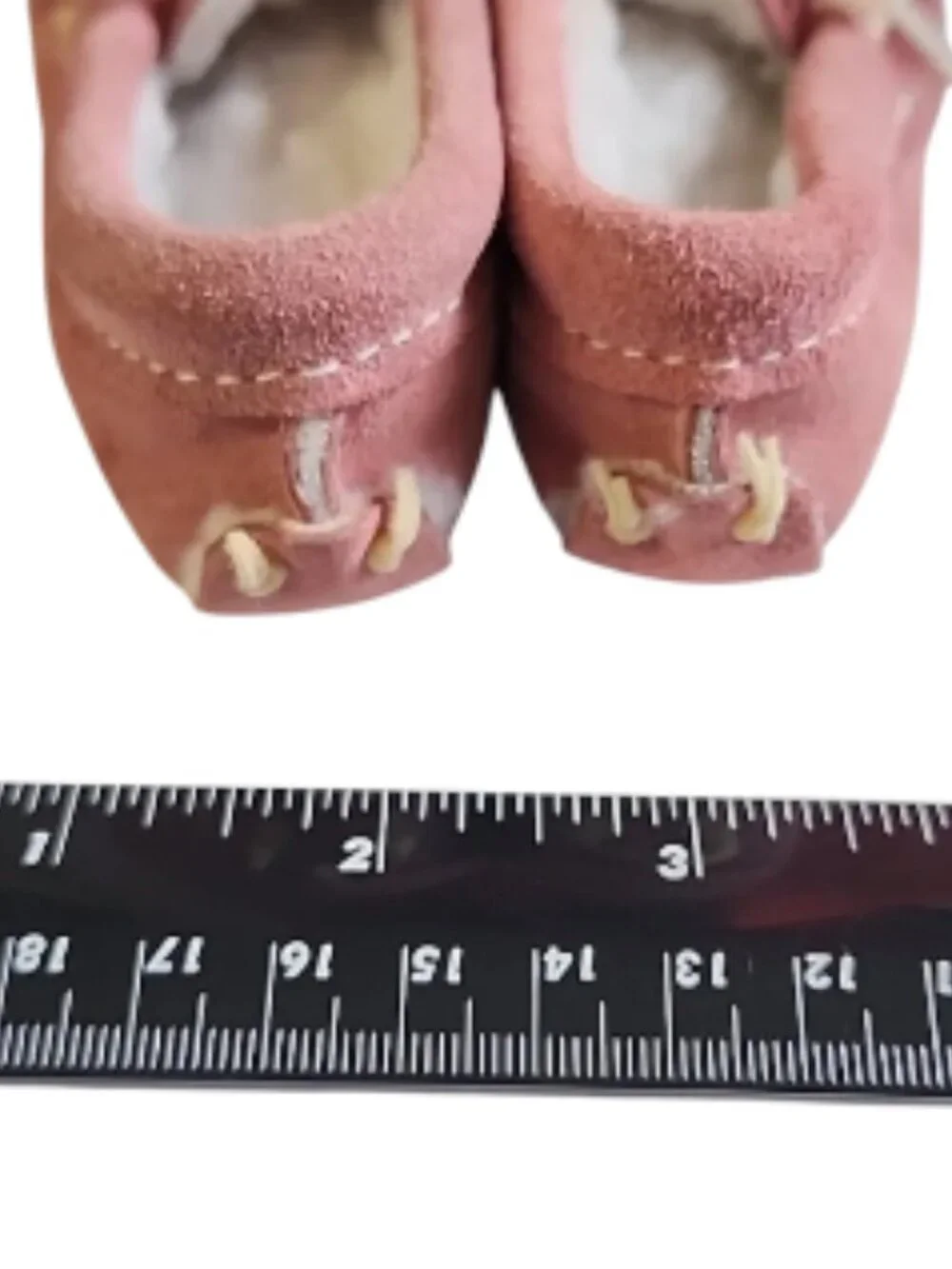 Pink suede baby moccasins, fleece lined, newborn sz 3